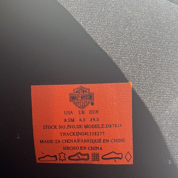 Size 8.5 Harley Davidson Boots - Picture 2 of 2